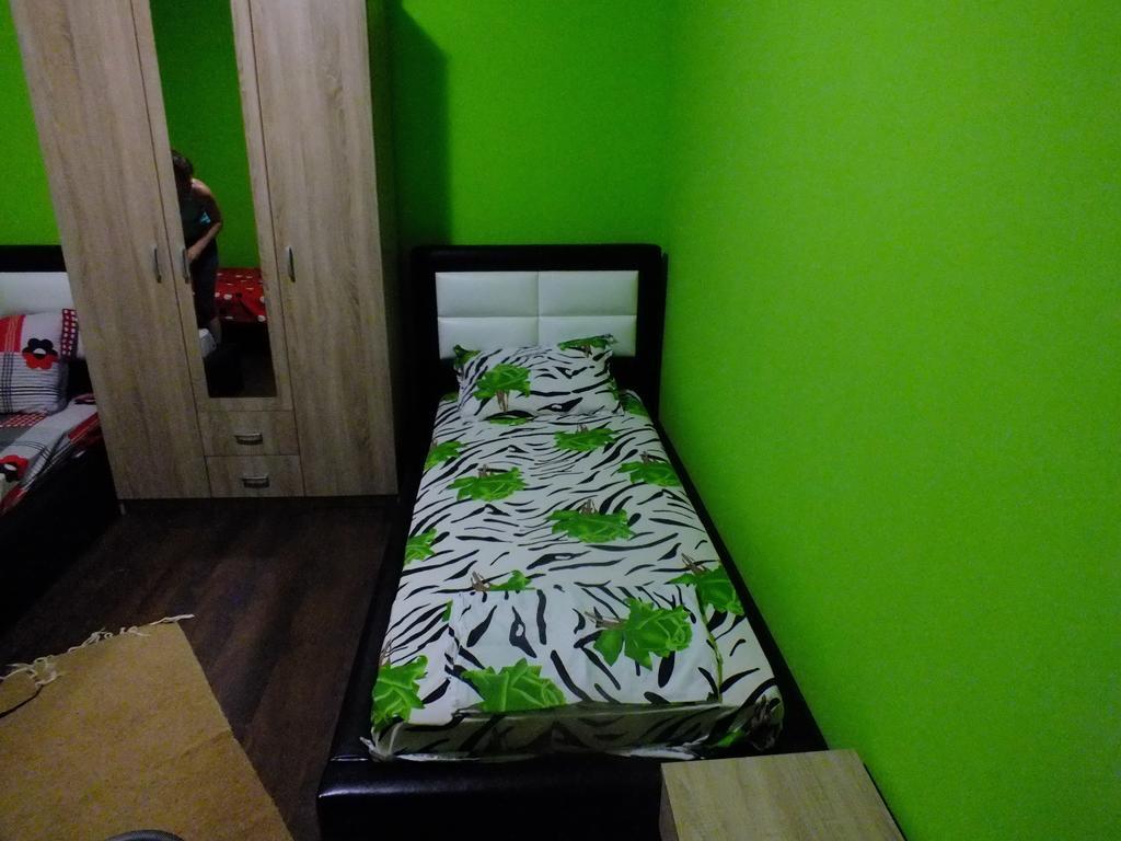 Holiday Home Ivana Virpazar Quarto foto
